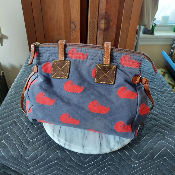 Red Ducky Dooney - Picture 5 of 13